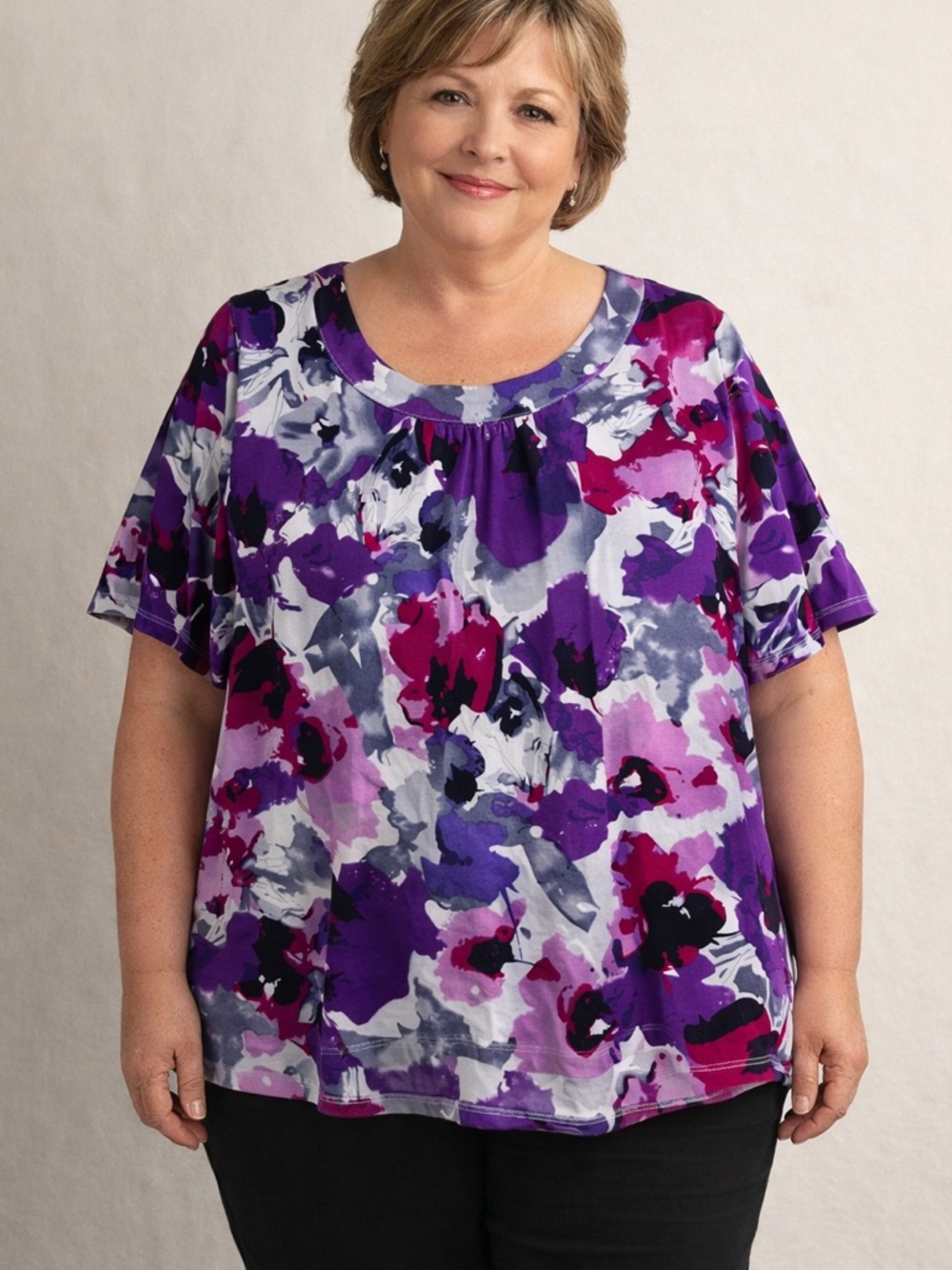 Alia Women’s Floral Print Short Sleeve Top - Purple & Pink PIT TO PIT 27” L 26”